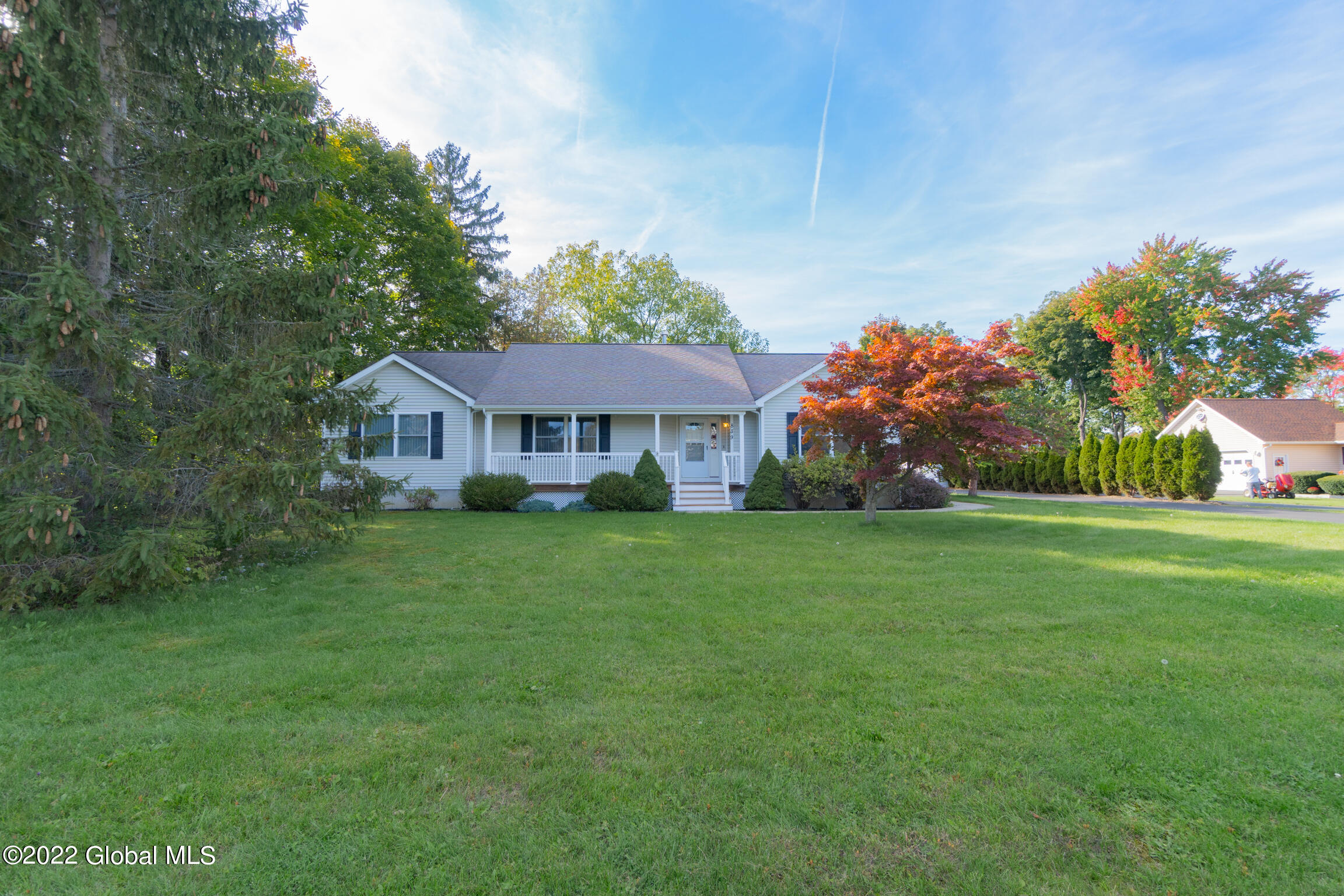 839 Pearse Road Niskayuna, NY 12309 - Photo 1 of 45 839 Pearse Rd Niskayuna NY mls-30