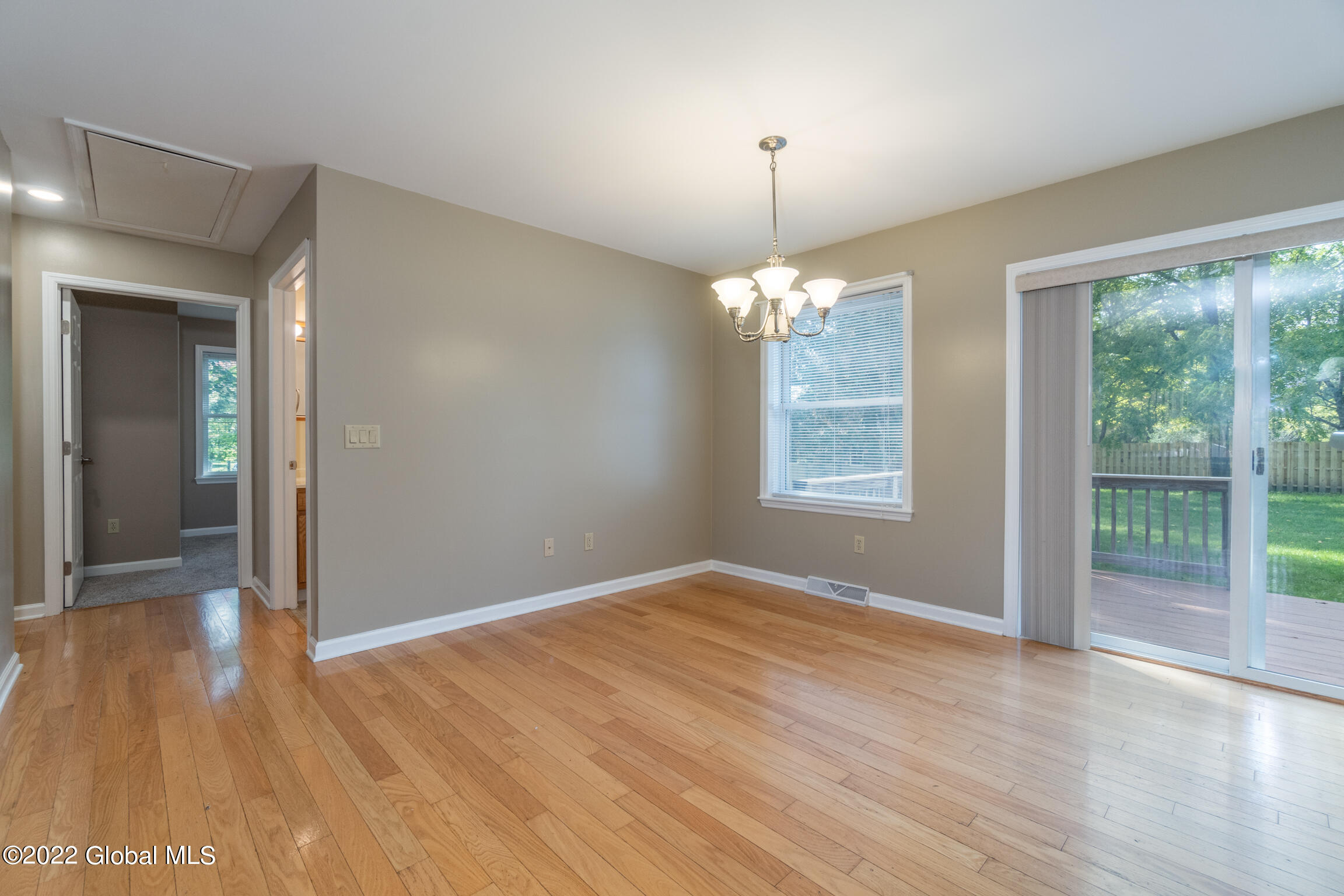 839 Pearse Road Niskayuna, NY 12309 - Photo 11 of 45 839 Pearse Rd Niskayuna NY mls-6