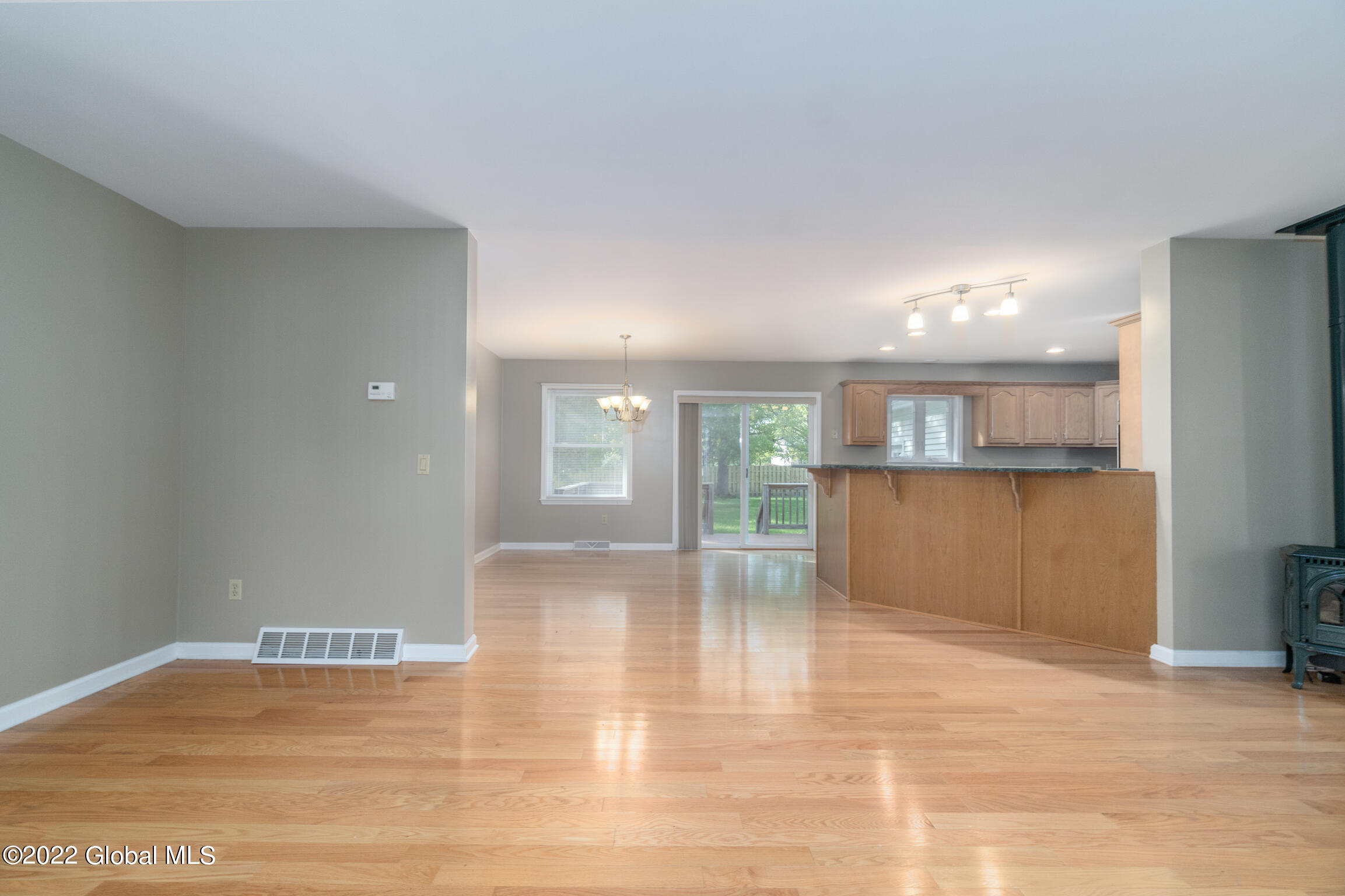 839 Pearse Road Niskayuna, NY 12309 - Photo 17 of 45 839 Pearse Rd Niskayuna NY mls-19
