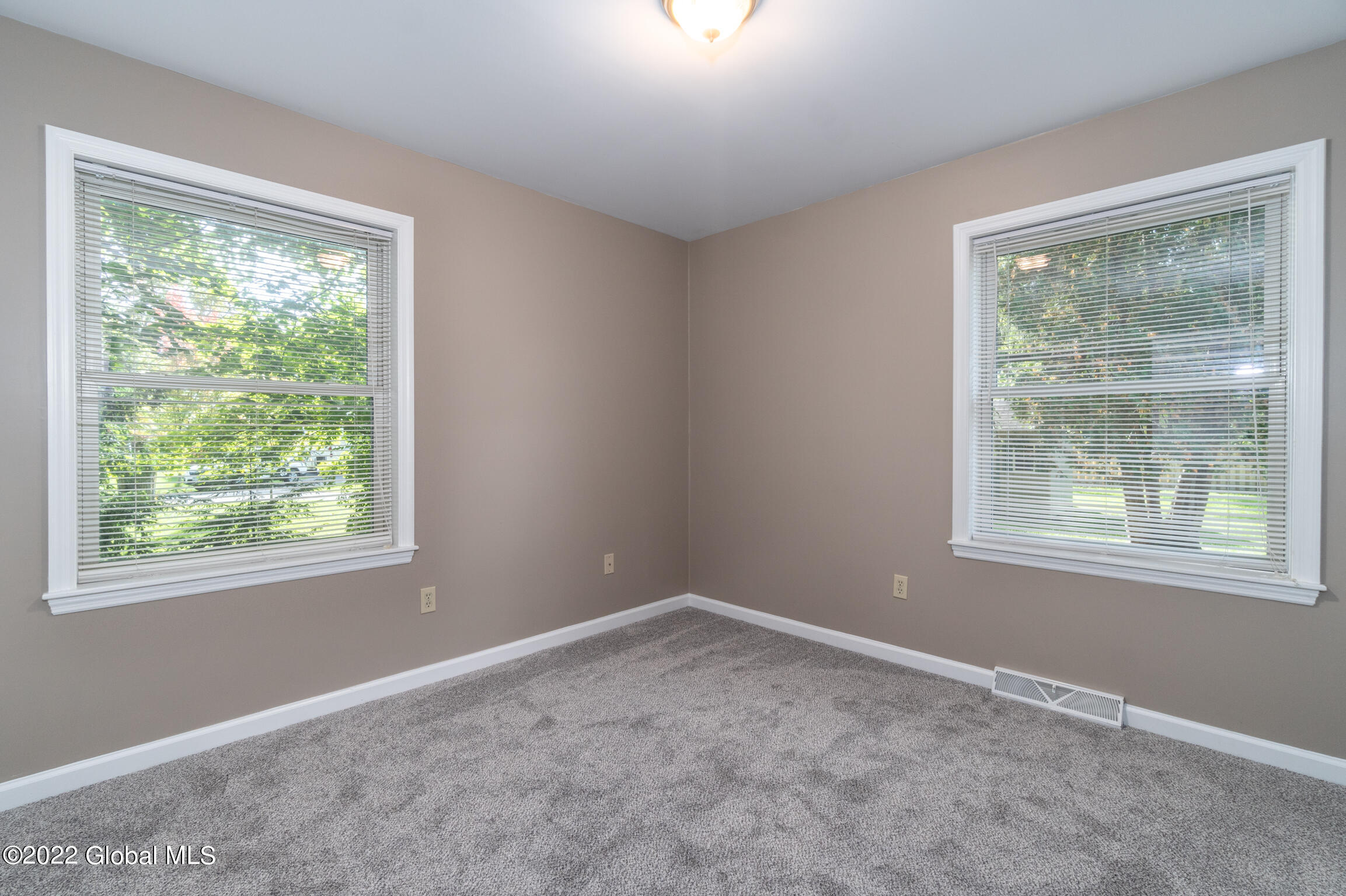 839 Pearse Road Niskayuna, NY 12309 - Photo 22 of 45 839 Pearse Rd Niskayuna NY mls-13