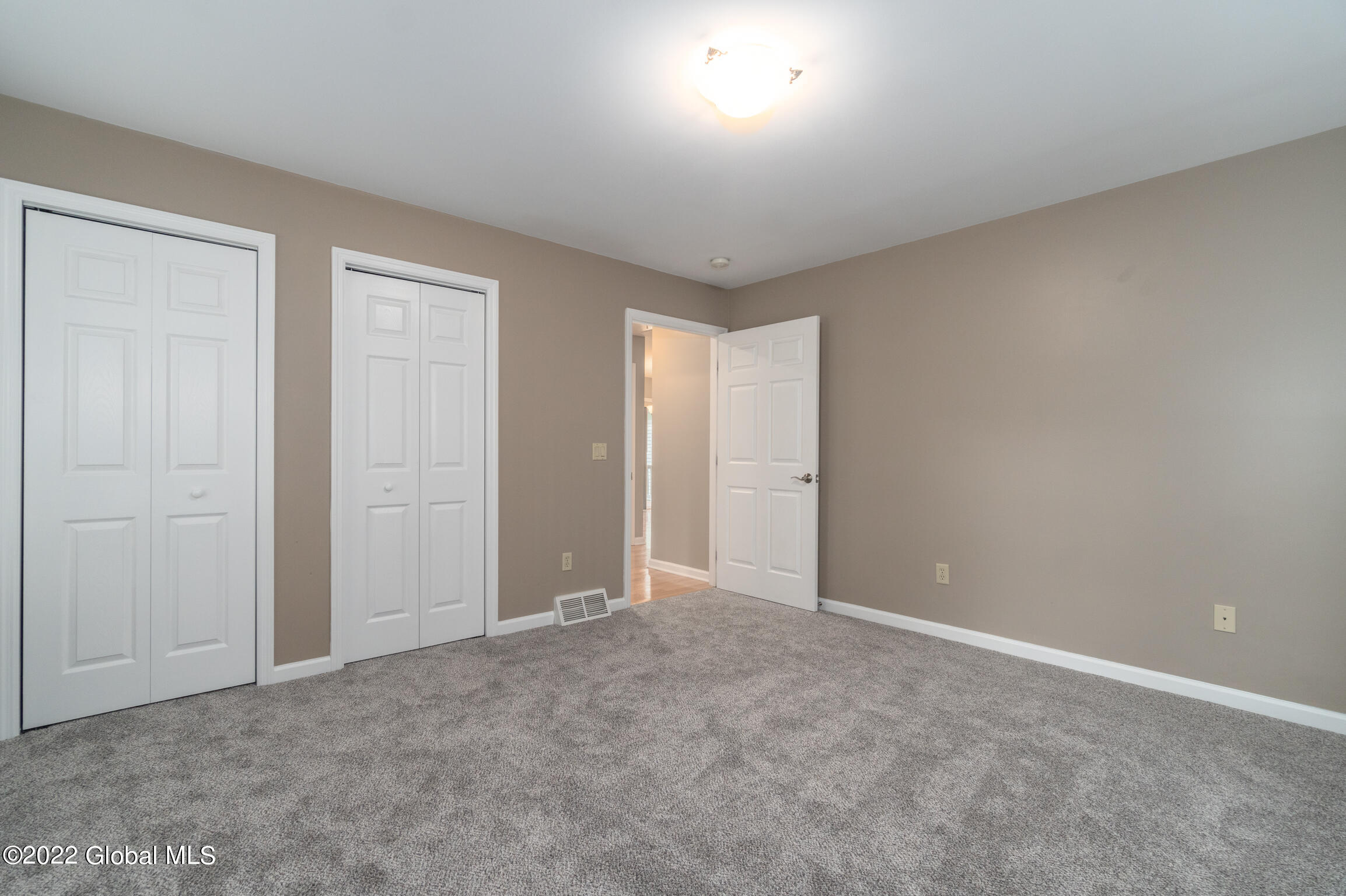 839 Pearse Road Niskayuna, NY 12309 - Photo 23 of 45 839 Pearse Rd Niskayuna NY mls-16