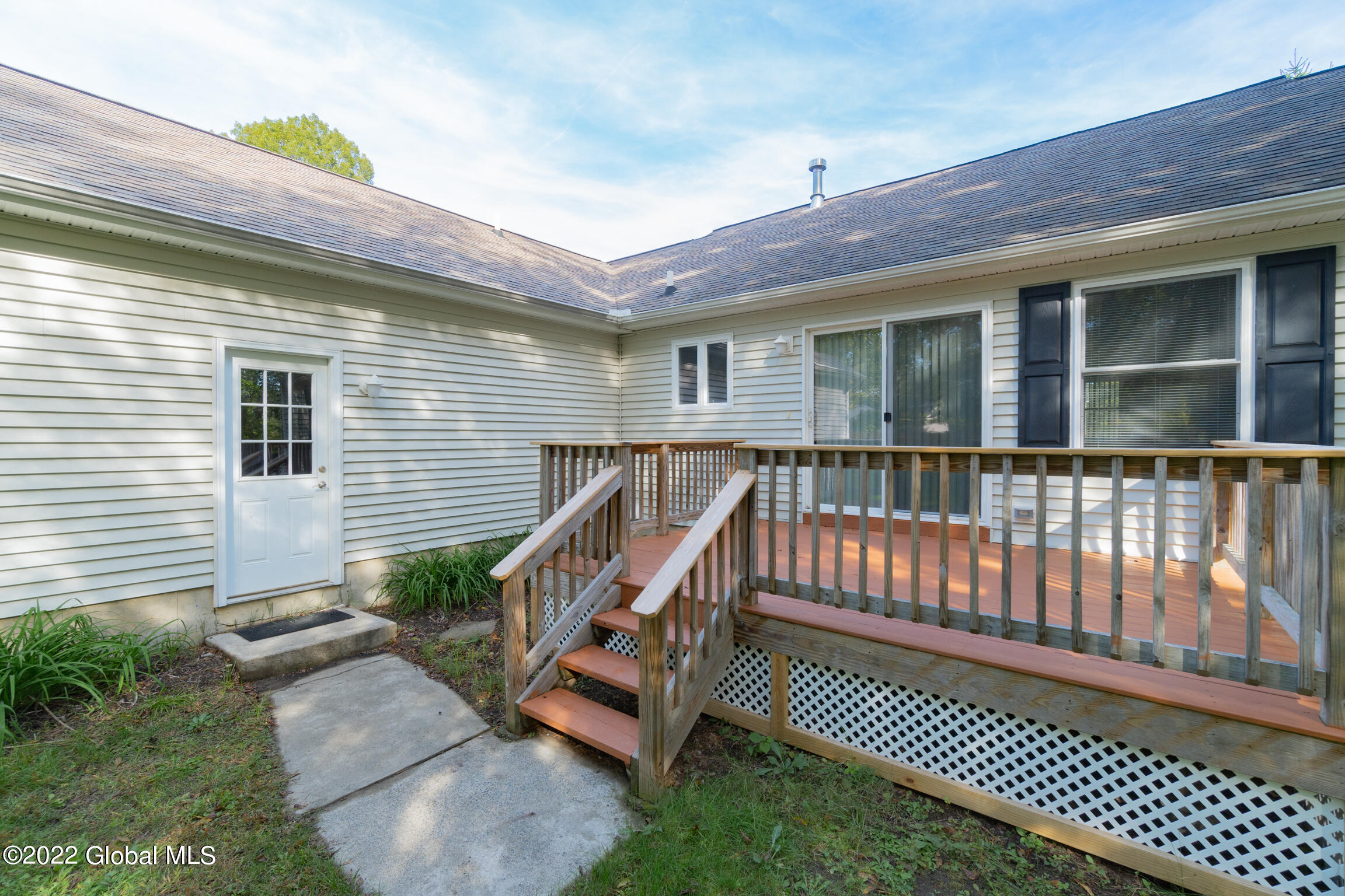 839 Pearse Road Niskayuna, NY 12309 - Photo 36 of 45 839 Pearse Rd Niskayuna NY mls-45