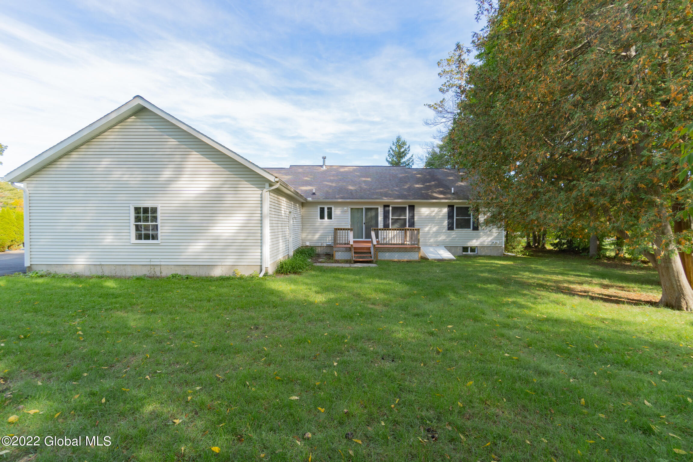 839 Pearse Road Niskayuna, NY 12309 - Photo 38 of 45 839 Pearse Rd Niskayuna NY mls-41