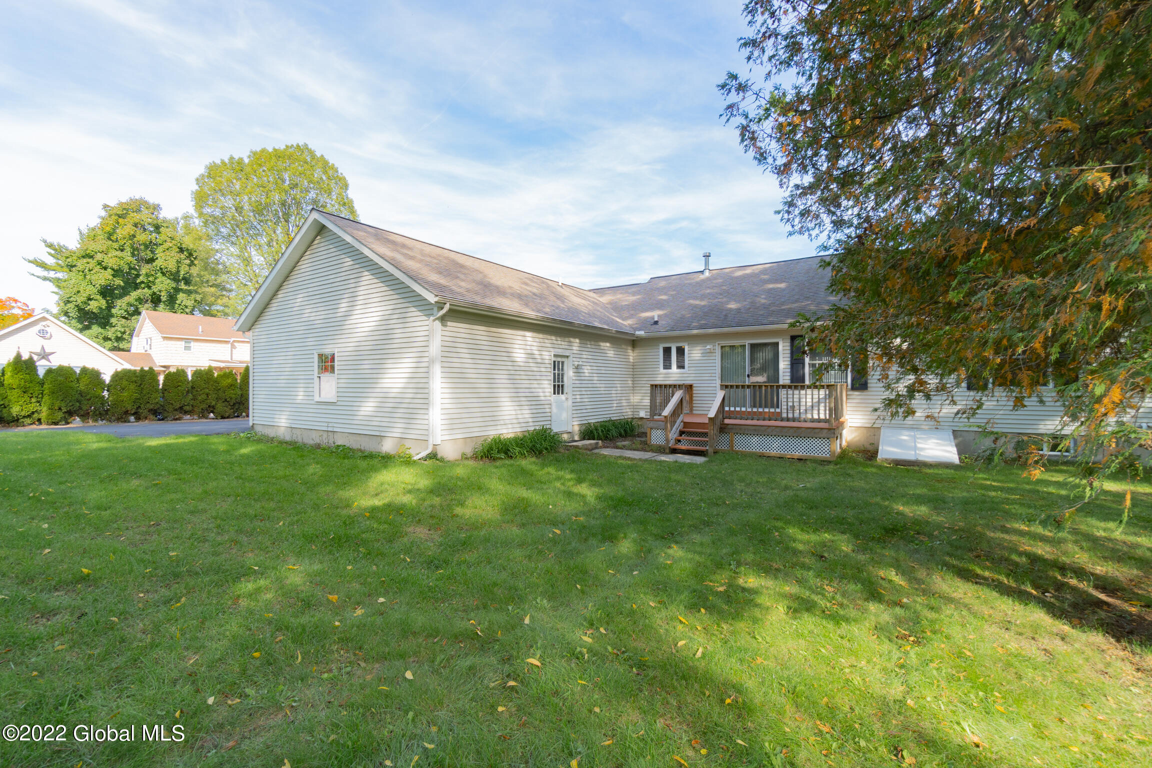 839 Pearse Road Niskayuna, NY 12309 - Photo 39 of 45 839 Pearse Rd Niskayuna NY mls-42
