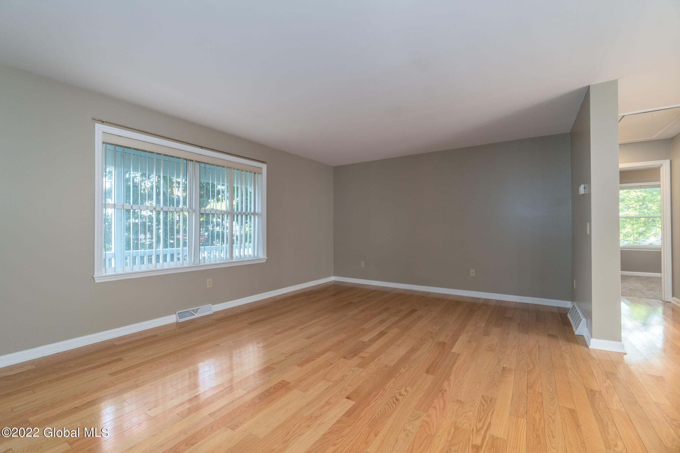 839 Pearse Road Niskayuna, NY 12309 - Photo 9 of 45 839 Pearse Rd Niskayuna NY mls-3