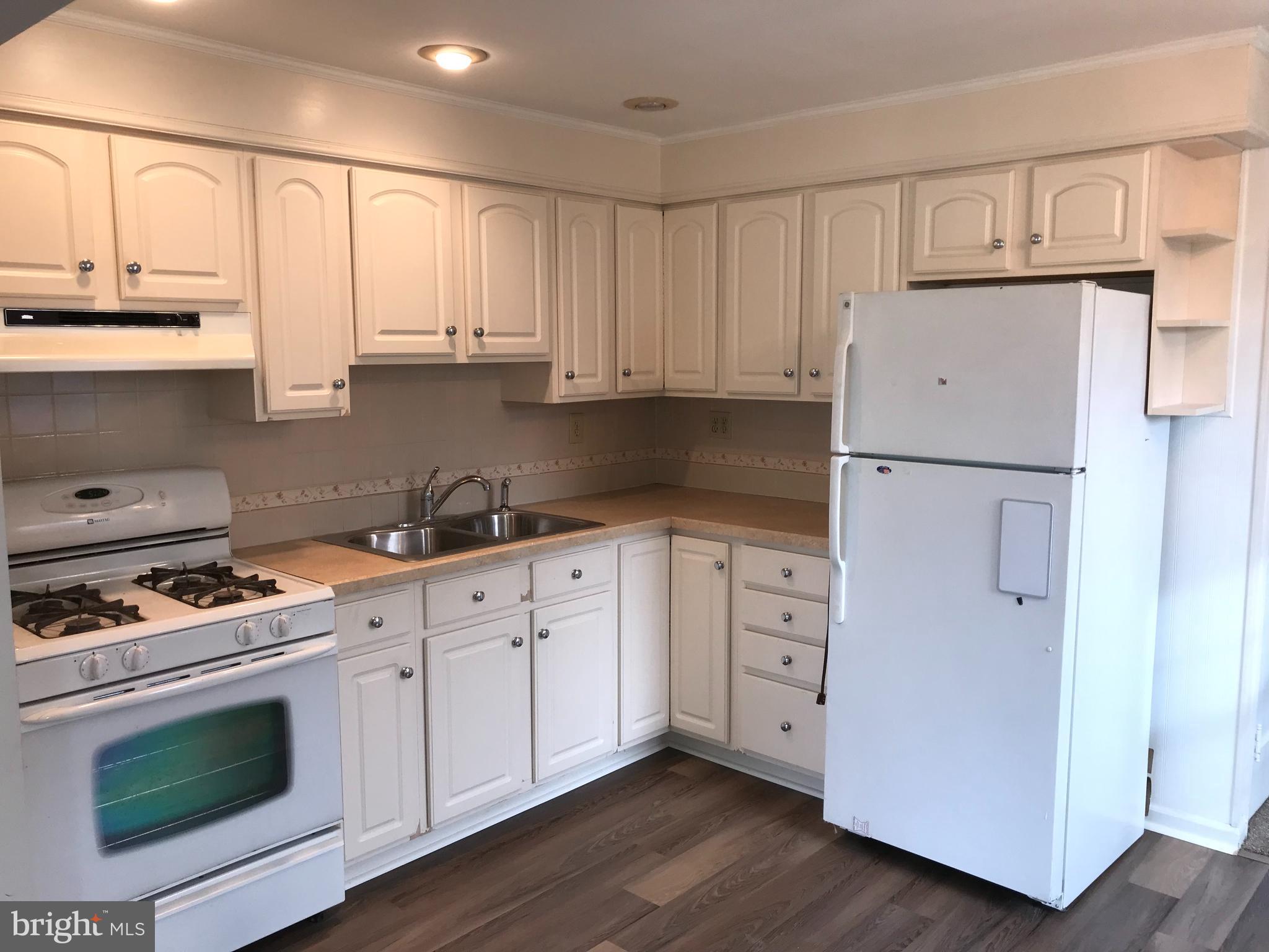 443 Manor Road Hatboro, PA 19040 - Photo 9 of 40 Gallery Image 9