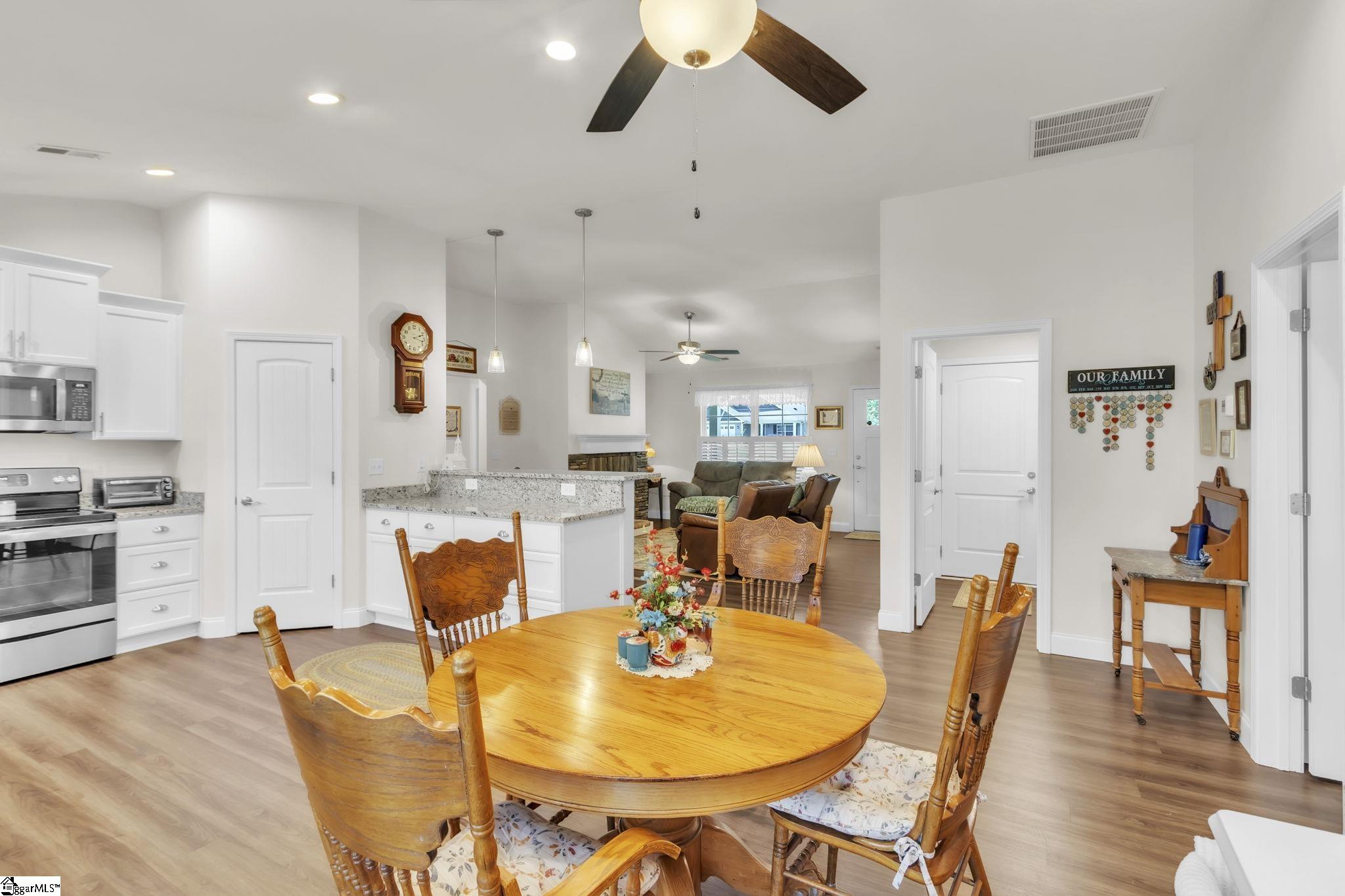 210 Tesla Court Lyman, SC 29365 - Photo 9 of 26