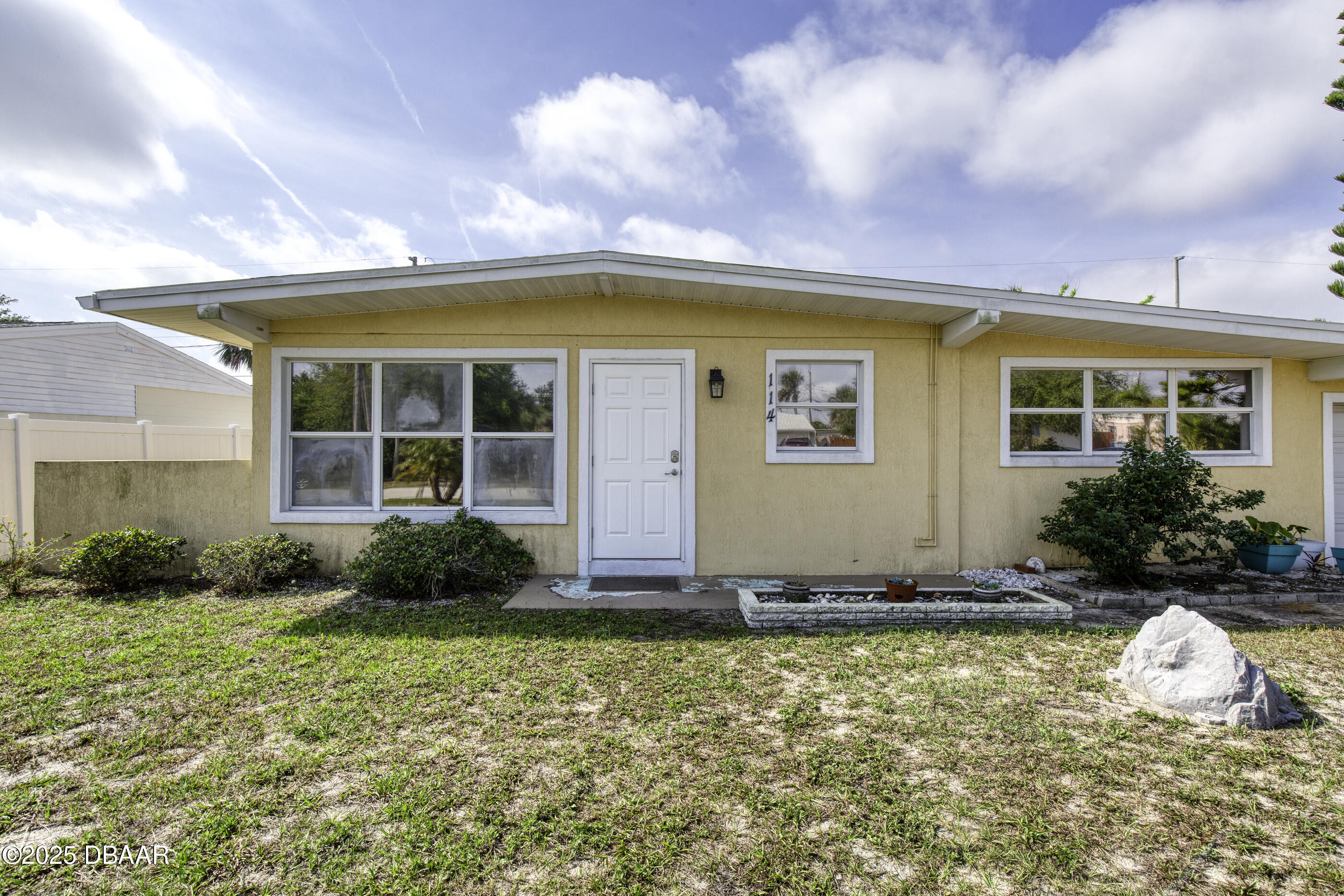 114 Lynnhurst Drive Ormond Beach, FL 32176 - Photo 4 of 43 114LynnhurstDr-5