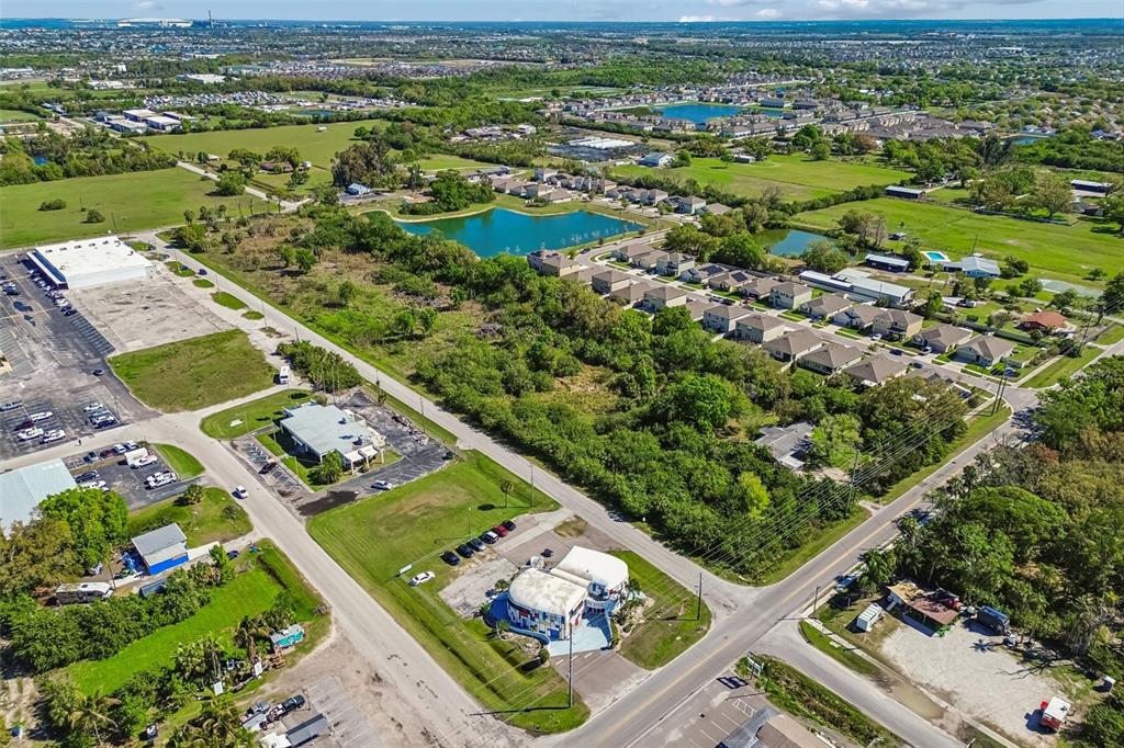 100 East Shell Point Road Ruskin, FL 33570 - Photo 40 of 41 an aerial view of a residential houses with outdoor space