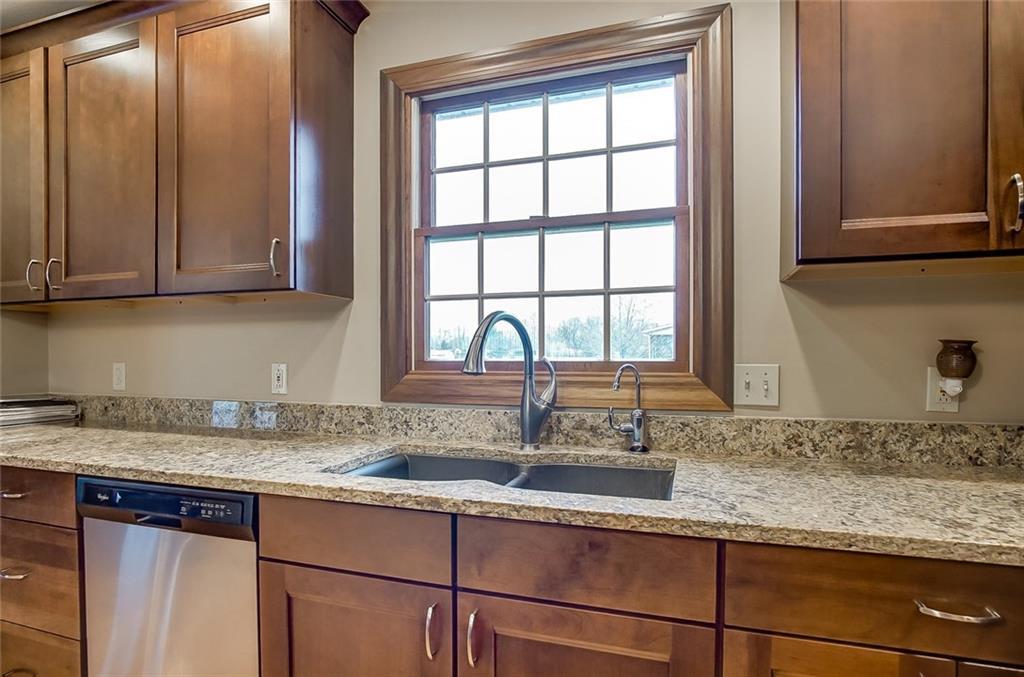 243 Vale Road Springfield, OH 45504 - Photo 15 of 37