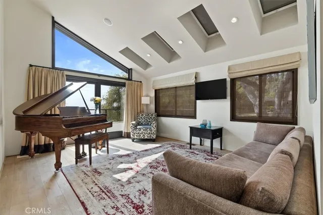 $669,000 | 30140 Tuttle Court, Tehachapi, CA 93561