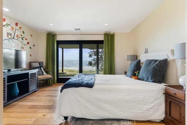 $669,000 | 30140 Tuttle Court, Tehachapi, CA 93561