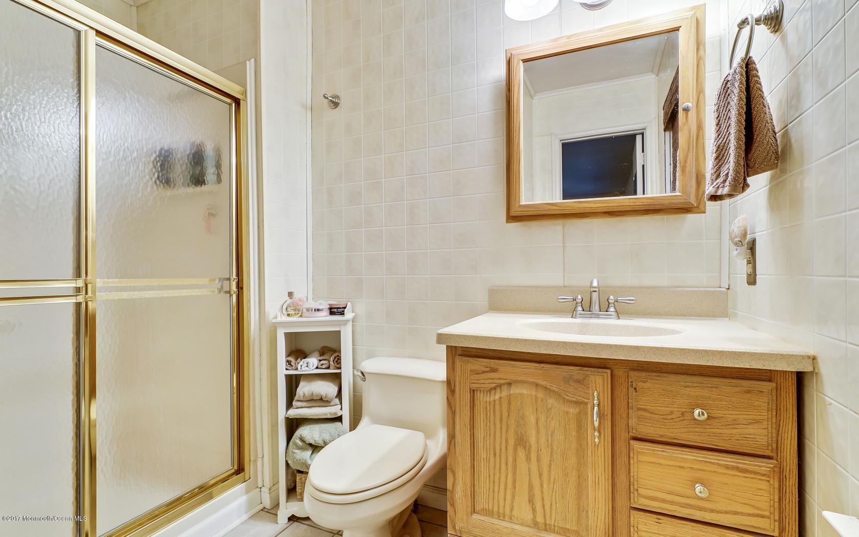 53 Appletree Road Howell, NJ 07731 - Photo 23 of 31 23