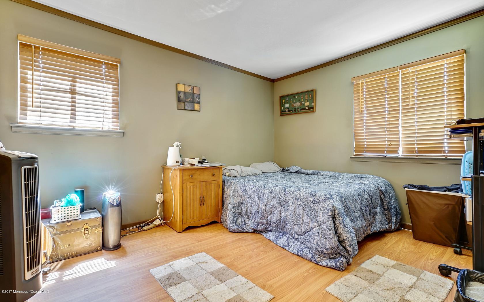 53 Appletree Road Howell, NJ 07731 - Photo 24 of 31 24