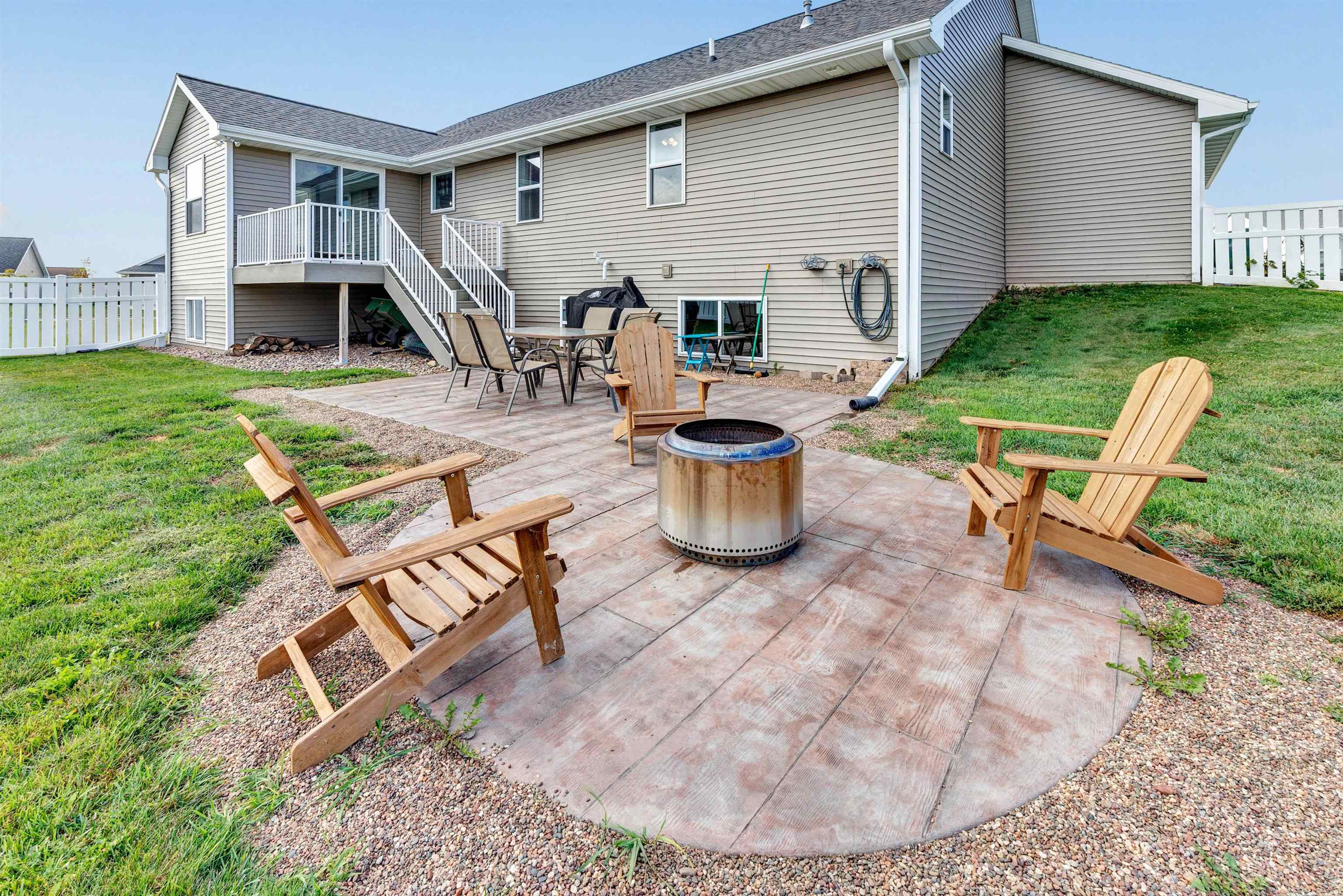 1726 Red Oak Street Howard, WI 54313 - Photo 15 of 26