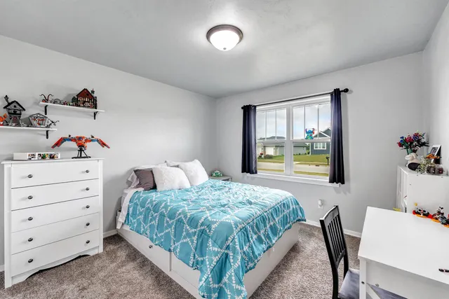 $514,900 | 1726 Red Oak Street, Howard, WI 54313