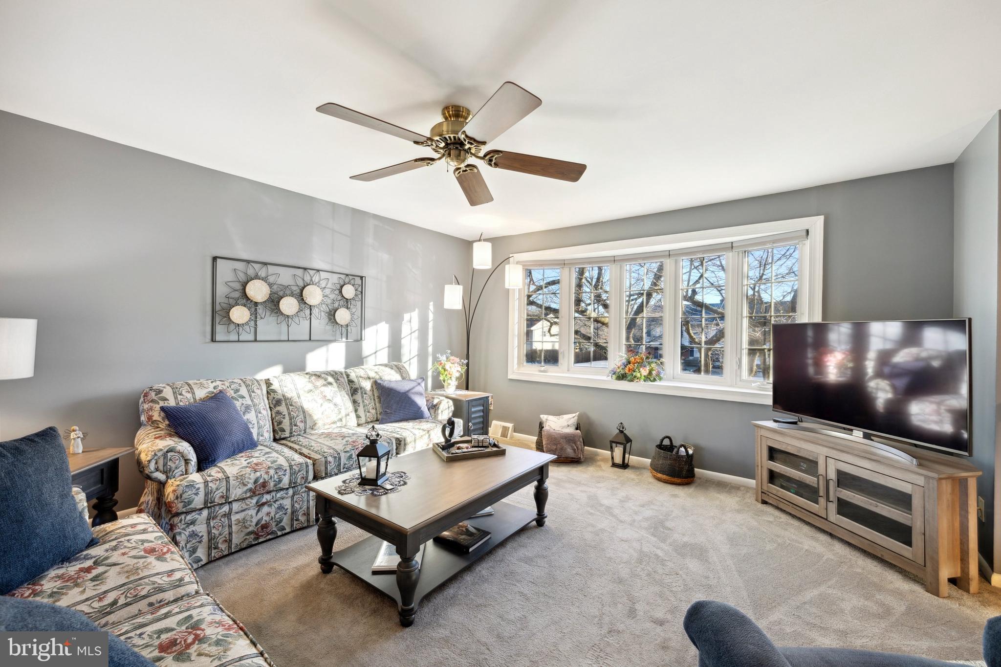 2442 Weir Road Aston, PA 19014 - Photo 3 of 24 Gallery Image 3