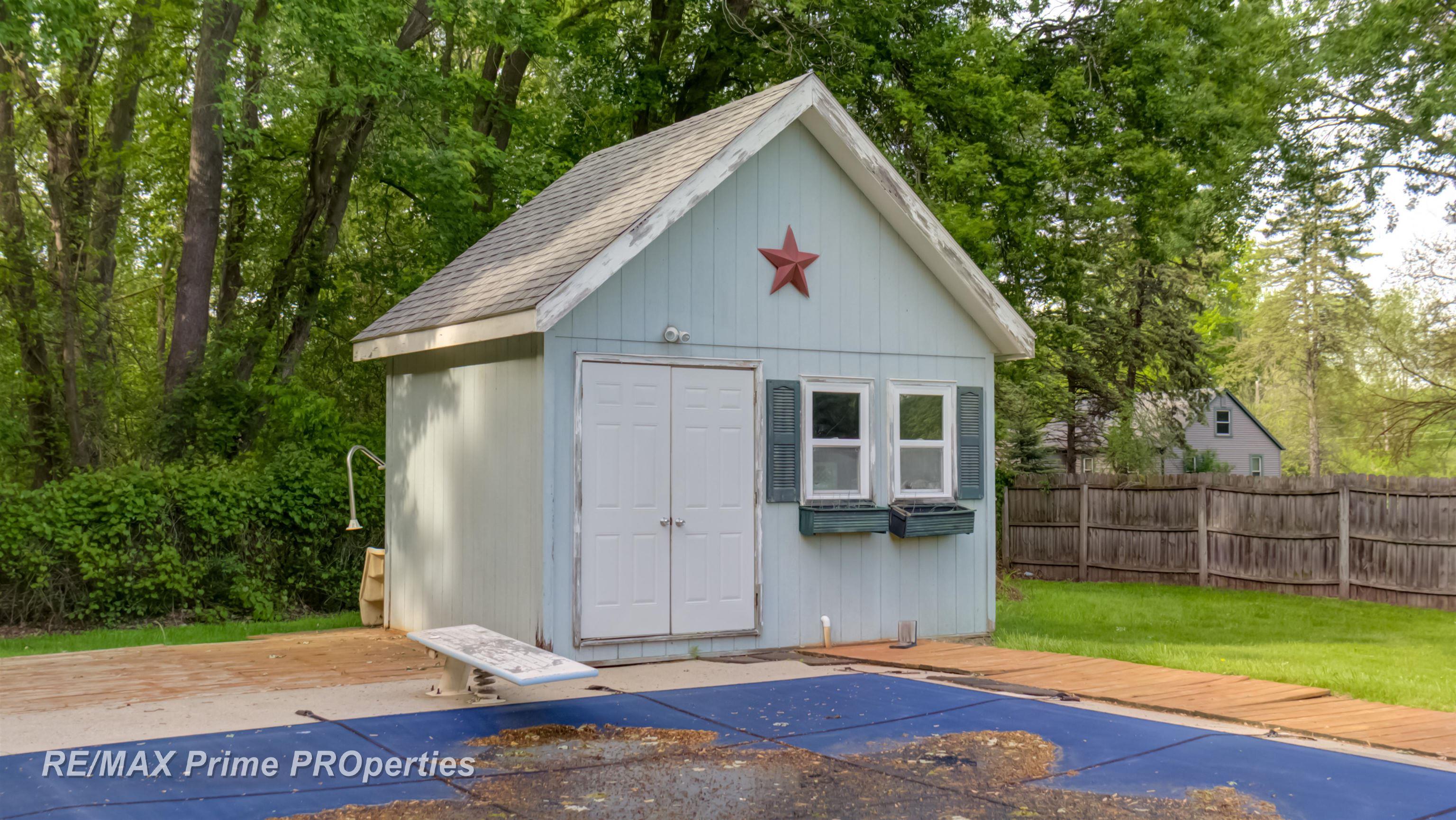 1062 Orth Road Saginaw, MI 48601 - Photo 41 of 55
