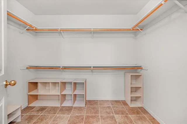 $549,000 | 1947 West Hampton Drive, Hanford, CA 93230