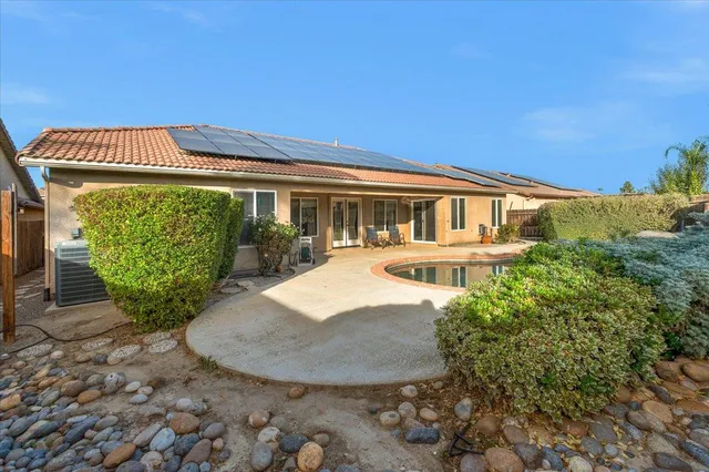 $549,000 | 1947 West Hampton Drive, Hanford, CA 93230