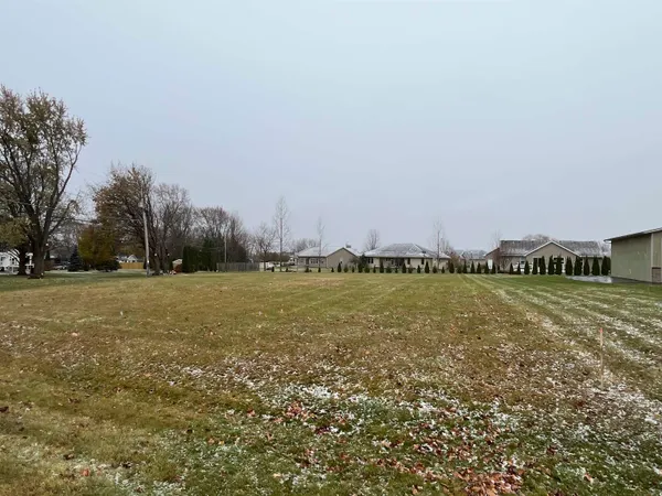 $85,000 | 5425 West Sandra Drive, Appleton, WI 54913