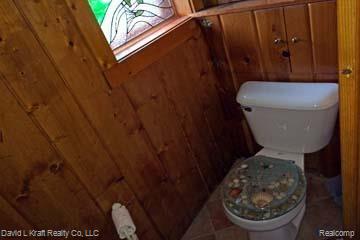 4974 Port Austin Road Caseville, MI 48725 - Photo 18 of 18 4974PtAustin12HalfBath.jpg