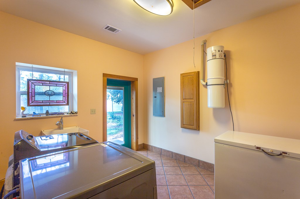 1955 Lighthouse Road Carrabelle, FL 32322 - Photo 32 of 45 Gallery Image 32