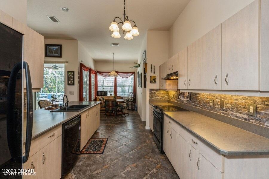 78 Jennifer Circle Ponce Inlet, FL 32127 - Photo 16 of 33 Kitchen
