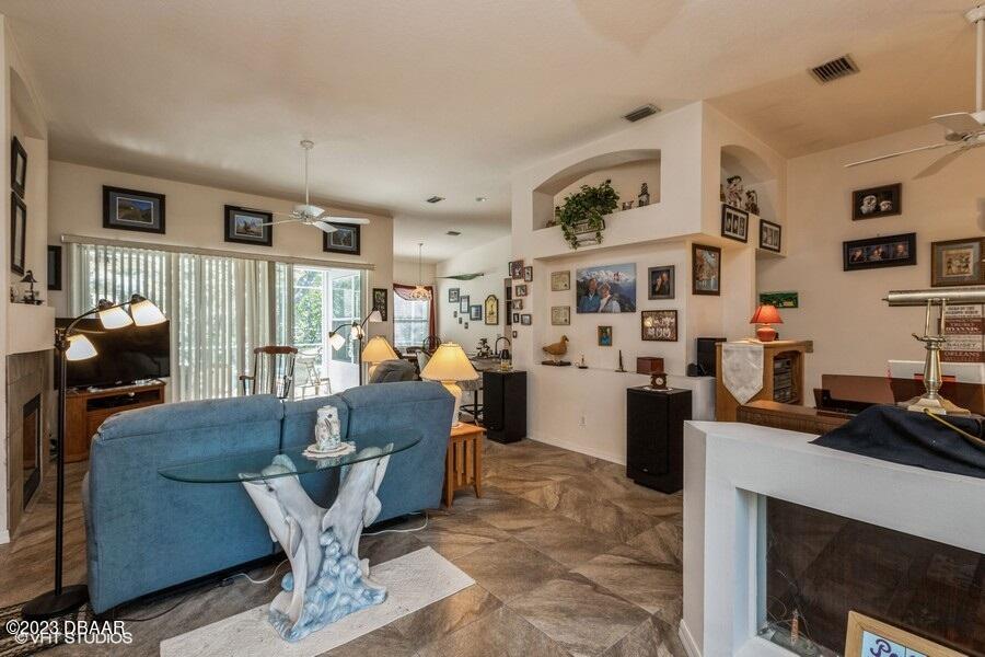 78 Jennifer Circle Ponce Inlet, FL 32127 - Photo 9 of 33 Living Room