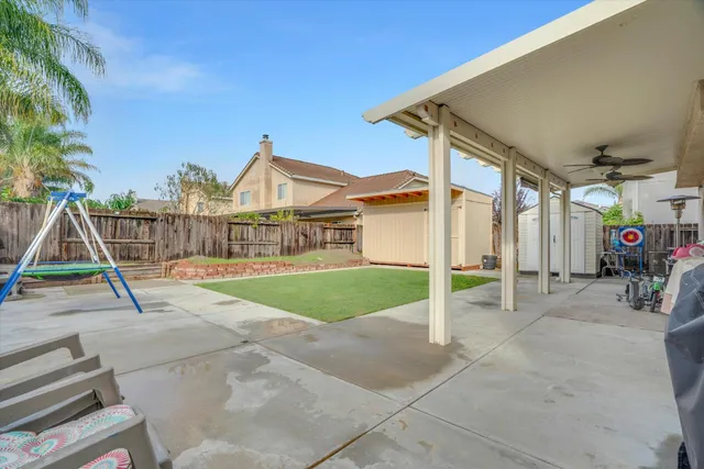 a view of outdoor space