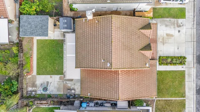 a view of building with yard