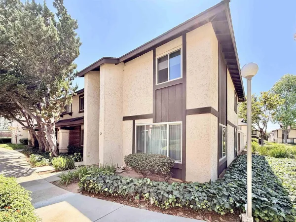 $579,000 | 807 South Mollison Avenue, Unit 24, El Cajon, CA 92020