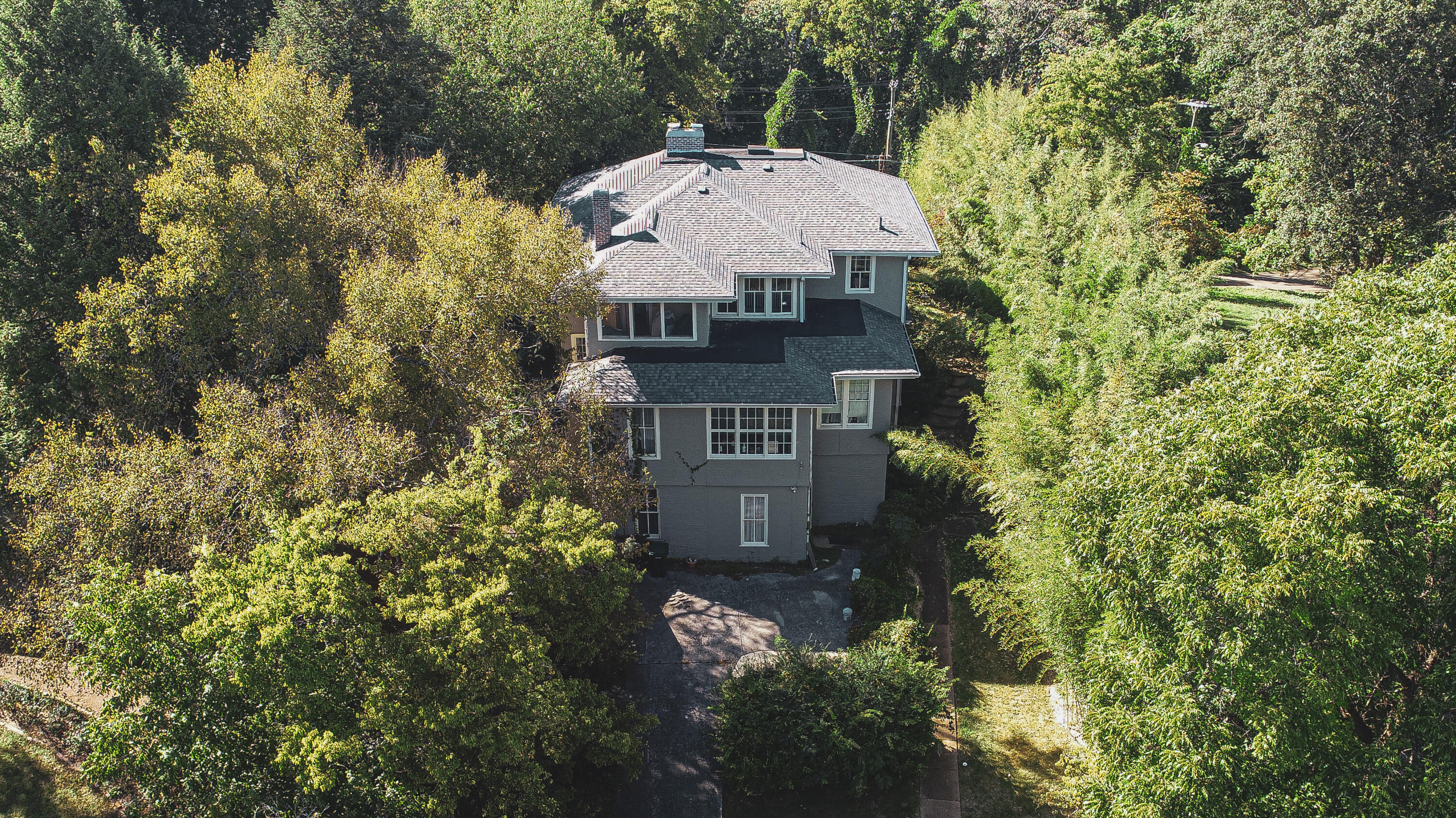 374 South Crest Road Chattanooga, TN 37404 - Photo 6 of 6 DJI_0006