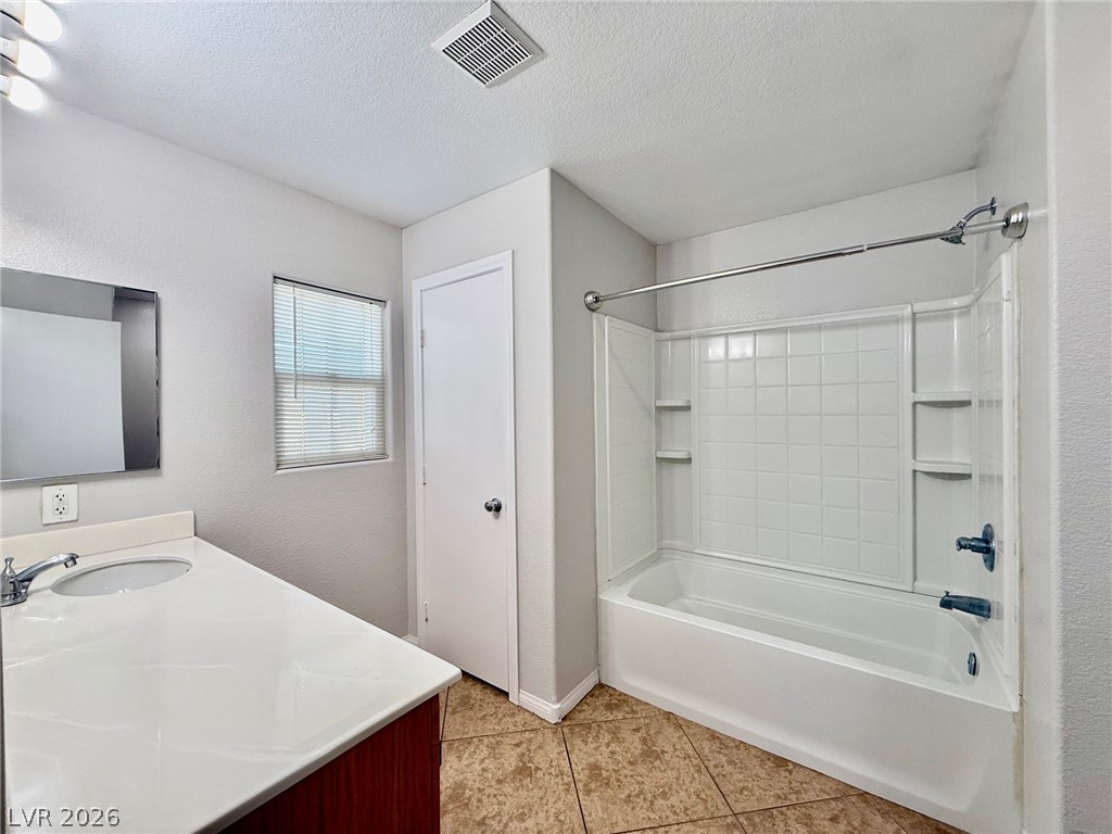 11135 Ranch Valley Street Las Vegas, NV 89179 - Photo 13 of 22