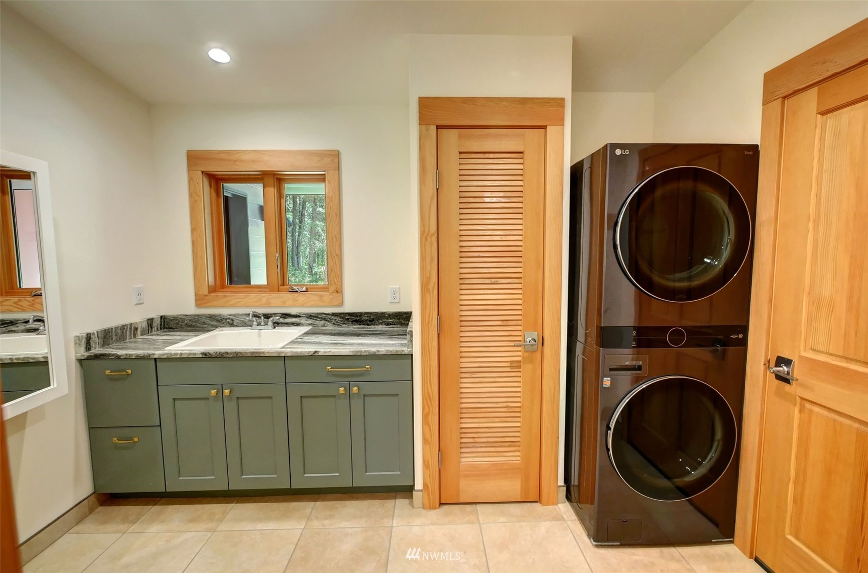 25 Deer Run Loop Road Winthrop, WA 98862 - Photo 33 of 39 Gallery Image 33