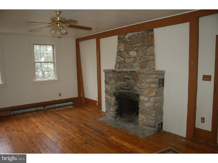 2226 Charlestown Road Malvern, PA 19355 - Photo 4 of 7