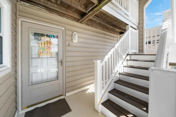 $899,999 | 3502 Landis Avenue, Unit 1, Sea Isle City, NJ 08243