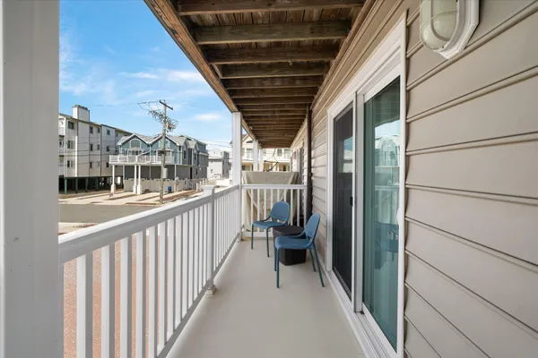 $899,999 | 3502 Landis Avenue, Unit 1, Sea Isle City, NJ 08243