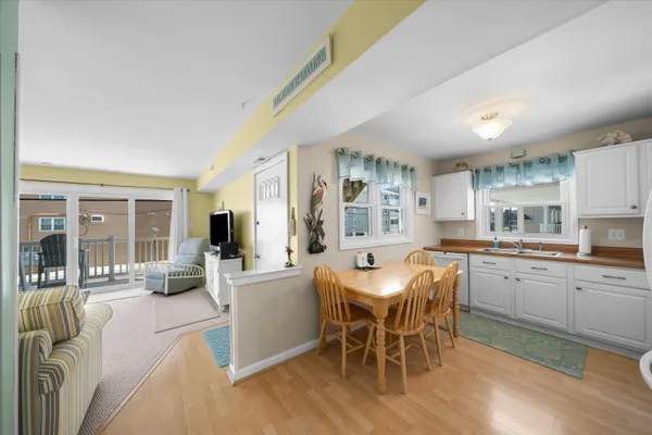 $899,999 | 3502 Landis Avenue, Unit 1, Sea Isle City, NJ 08243