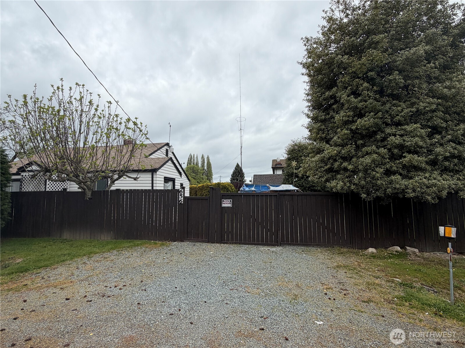 656 Southwest 149th Street Burien, WA 98166 - Photo 4 of 11
