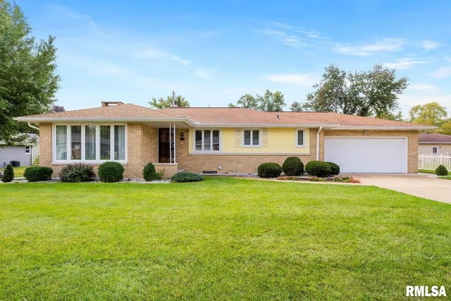 $249,900 | 970 East Madison Street, Morton, IL 61550