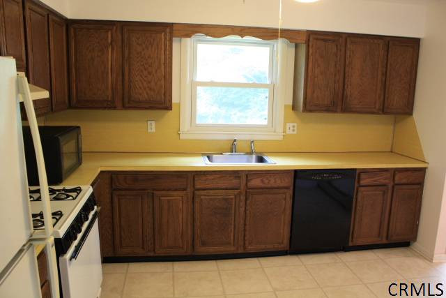 16 Hyspot Road Greenfield, NY 12833 - Photo 6 of 15 Photo 6