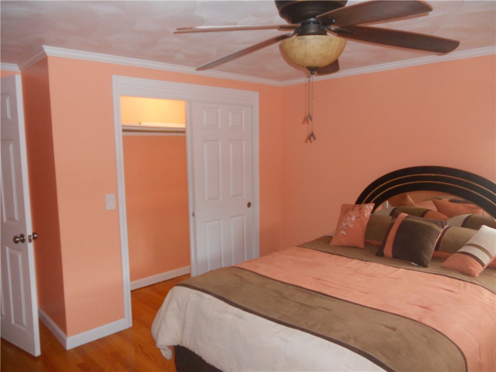 20 Anchorage Road Narragansett, RI 02882 - Photo 17 of 26