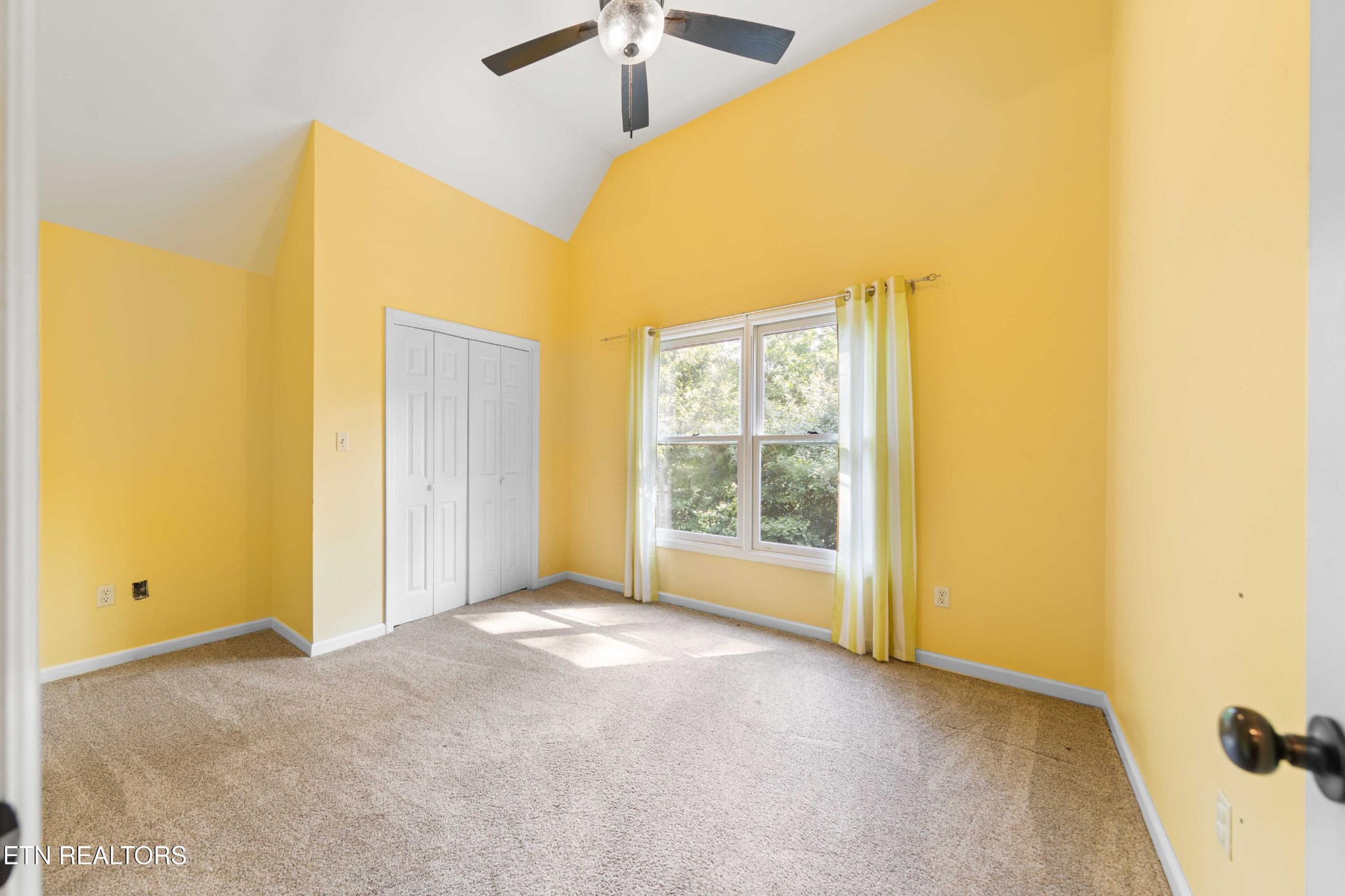 309 Bullrun Valley Drive Heiskell, TN 37754 - Photo 36 of 49 a view of an empty room with a window