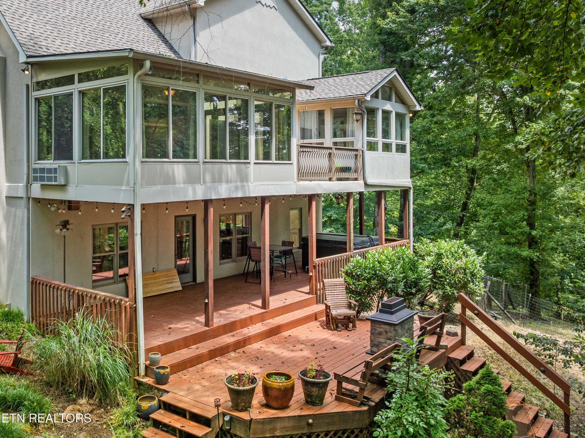 309 Bullrun Valley Drive Heiskell, TN 37754 - Photo 41 of 49 a view of a house with backyard and sitting area