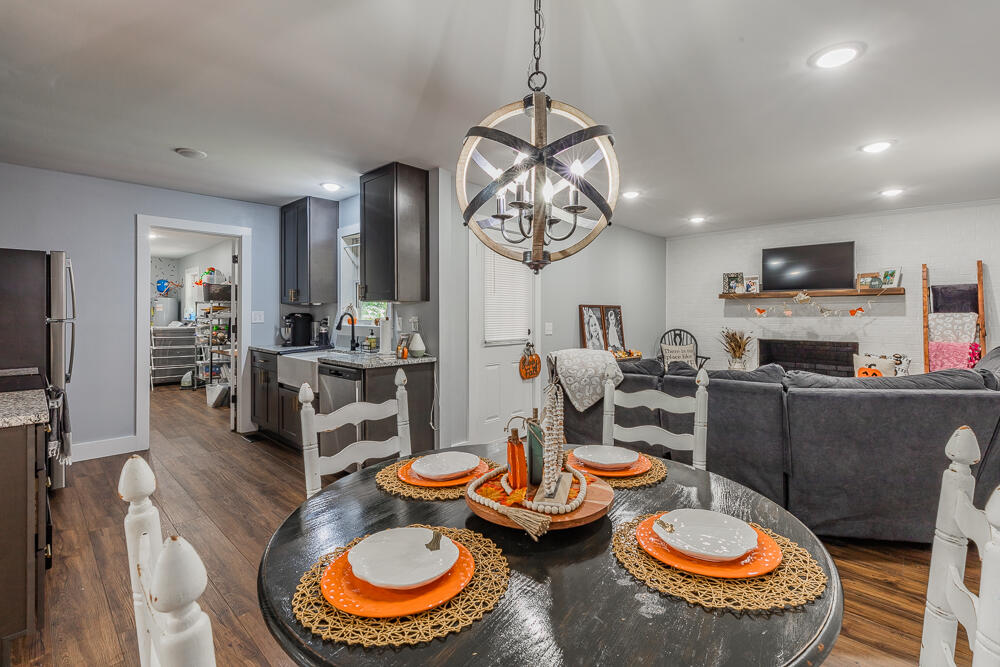 107 Pleasant Hill Drive Dalton, GA 30721 - Photo 9 of 31 107 Pleasant Hill Drive HD-17