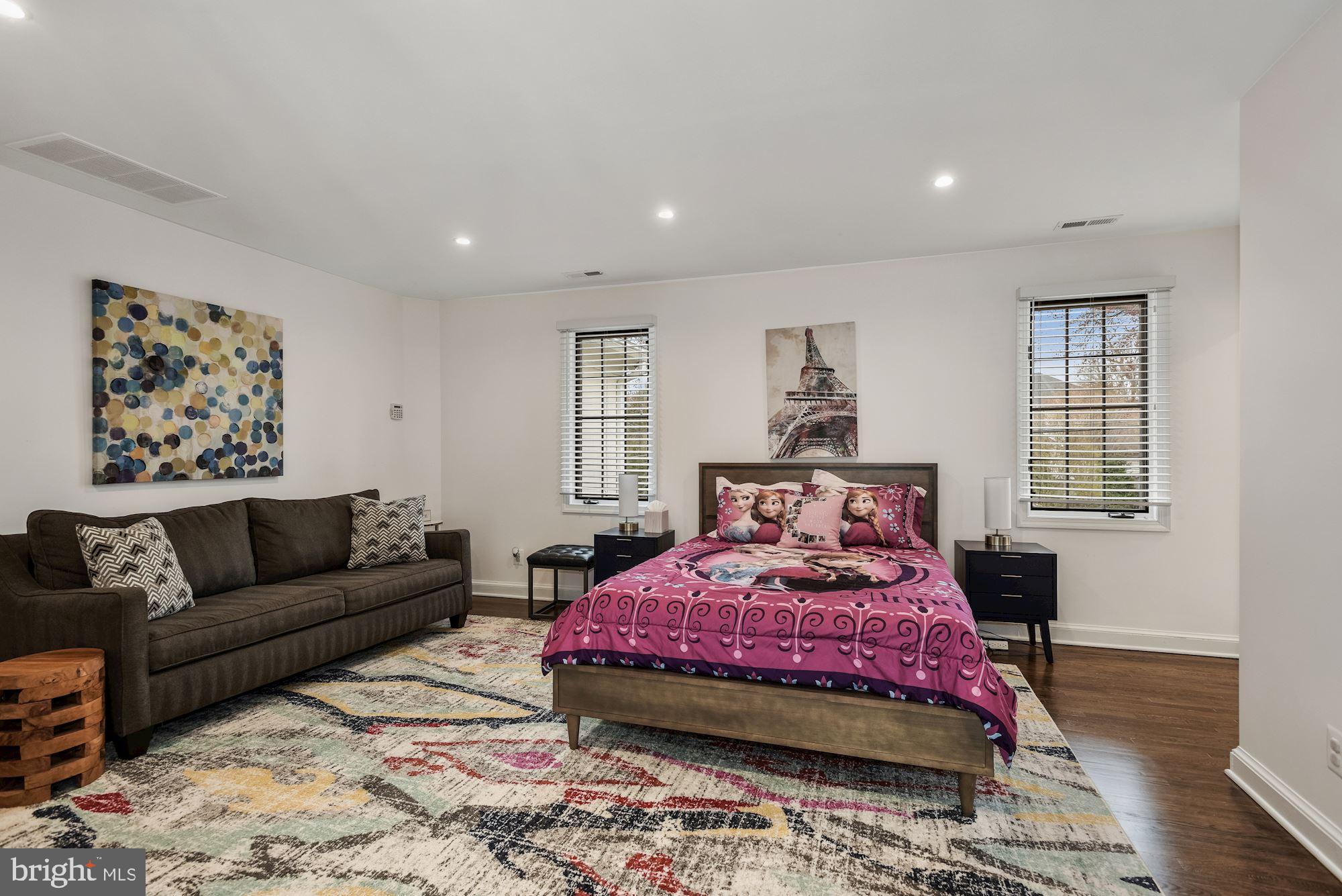 6313 Old Chesterbrook Road McLean, VA 22101 - Photo 34 of 51 Secondary Master Suite