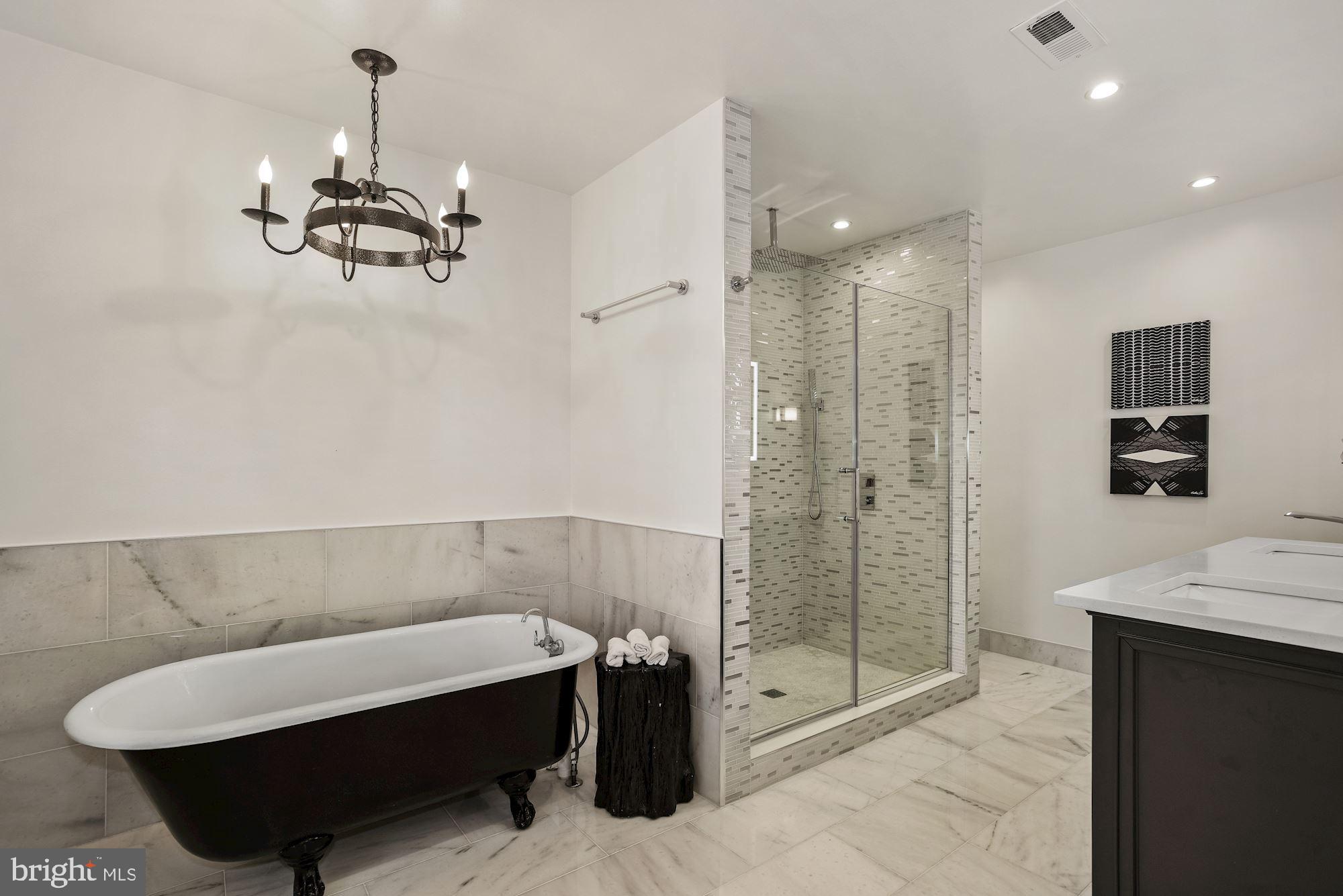 6313 Old Chesterbrook Road McLean, VA 22101 - Photo 36 of 51 Secondary Master Bathroom