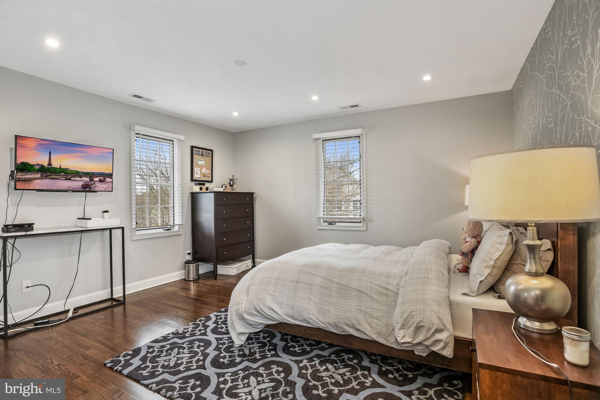 6313 Old Chesterbrook Road McLean, VA 22101 - Photo 40 of 51 Bedroom 4