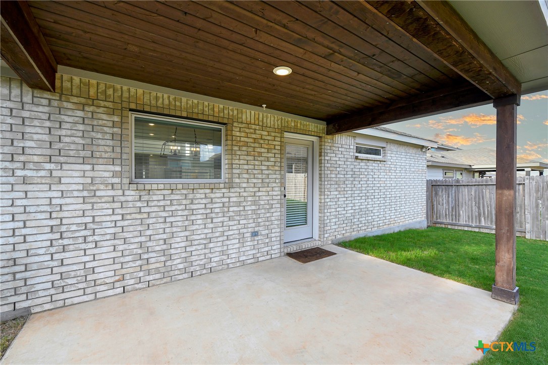 2069 Flametree Avenue New Braunfels, TX 78132 - Photo 35 of 46 a backyard of a house with lots of green space